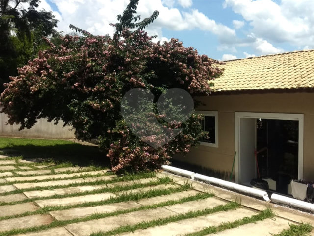 Casa à venda com 8 quartos, sendo 4 suítes,  em Santa Inês, Mairiporã, SP
