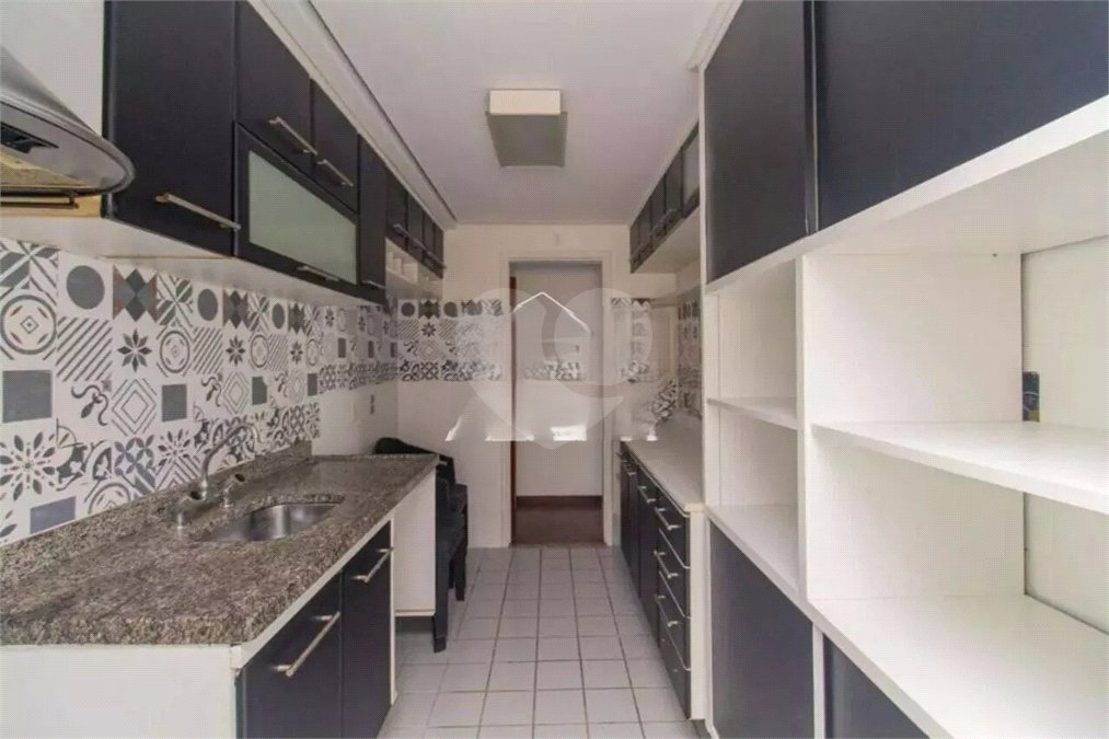 Cobertura à venda ou para alugar com 3 quartos, sendo 1 suíte,  em Vila Clementino, São Paulo, SP