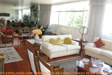 Apartamento à venda com 4 quartos, sendo 2 suítes, em Tijuca, Rio de Janeiro, RJ