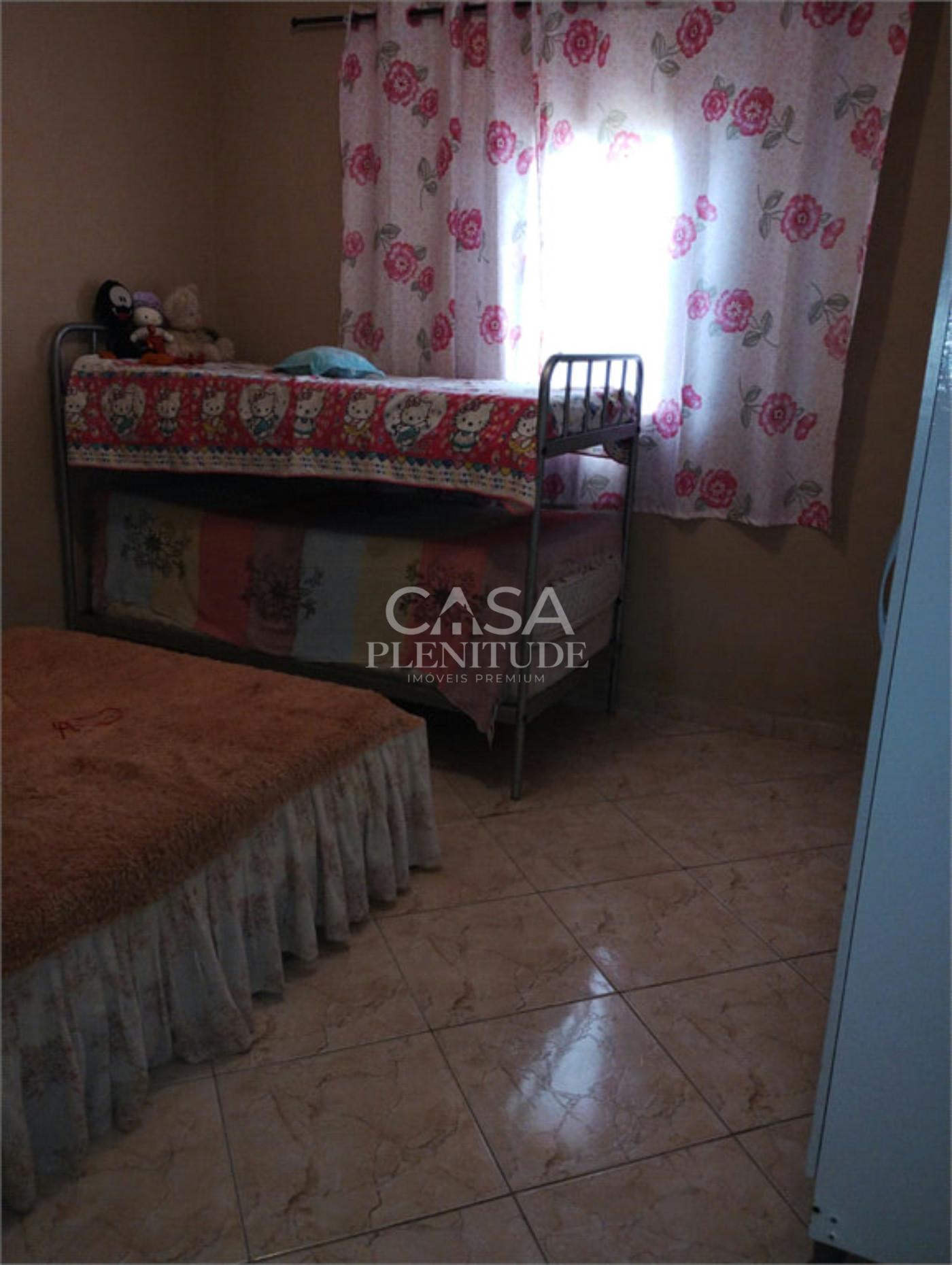 Chácara à venda com 3 quartos, sendo 1 suíte,  em Área Rural de Sarapuí, Sarapuí, SP