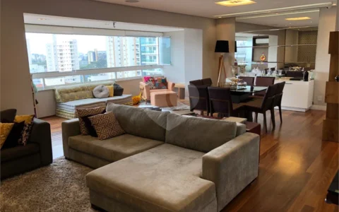 Excelente apartamento de 169 metros na Vila Clementino