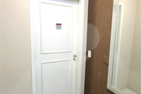 Apartamento a venda no Ipiranga com 3 dormitórios e 2 vagas com 115m² Aceita e estuda Permuta.