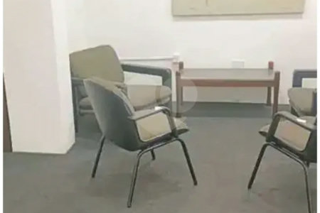Conjunto comercial, 420 m², para venda ou locação na República