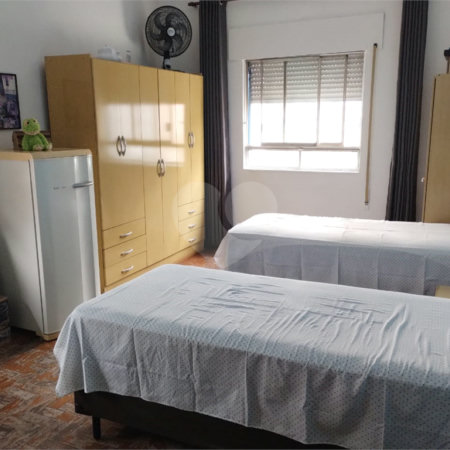 Apartamento 2 dormitórios sendo uma suíte próximo as estações Anhangabaú, Bela Vista e do metrô