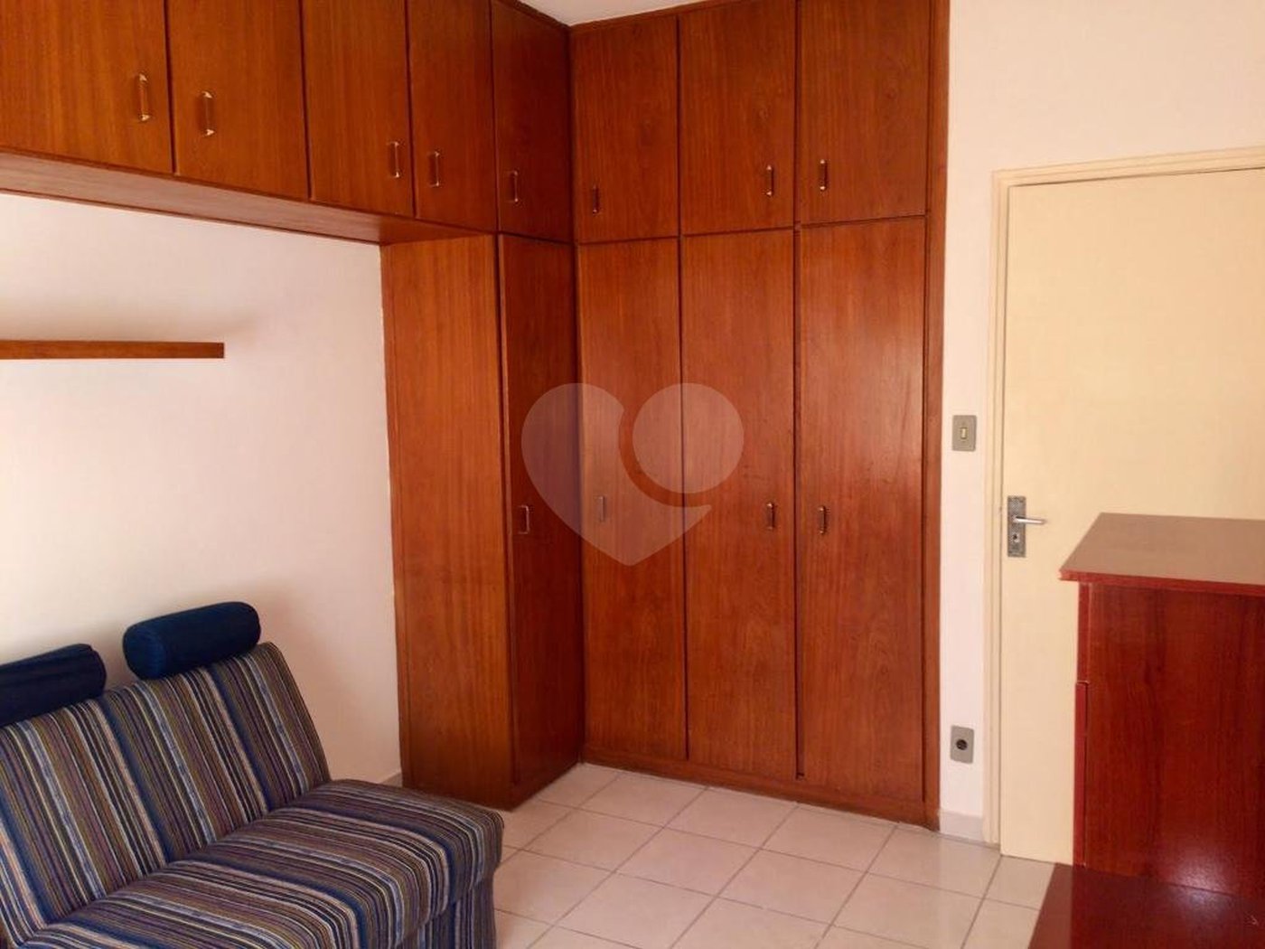 Apartamento para locação na Saúde de 80m² com 2 dormitórios.