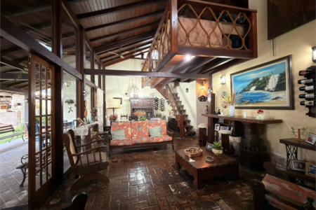 Casa à venda com 3 suítes em Portinho, Cabo Frio, RJ