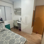 Casa à venda ou para alugar com 3 quartos, sendo 2 suítes,  no condomínio Residencial Erika, São Paulo - SP