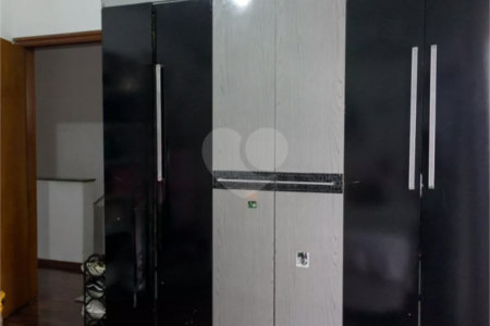 Sobrado à venda com 4 quartos, sendo 1 suíte, em Vila Jaguara, São Paulo, SP
