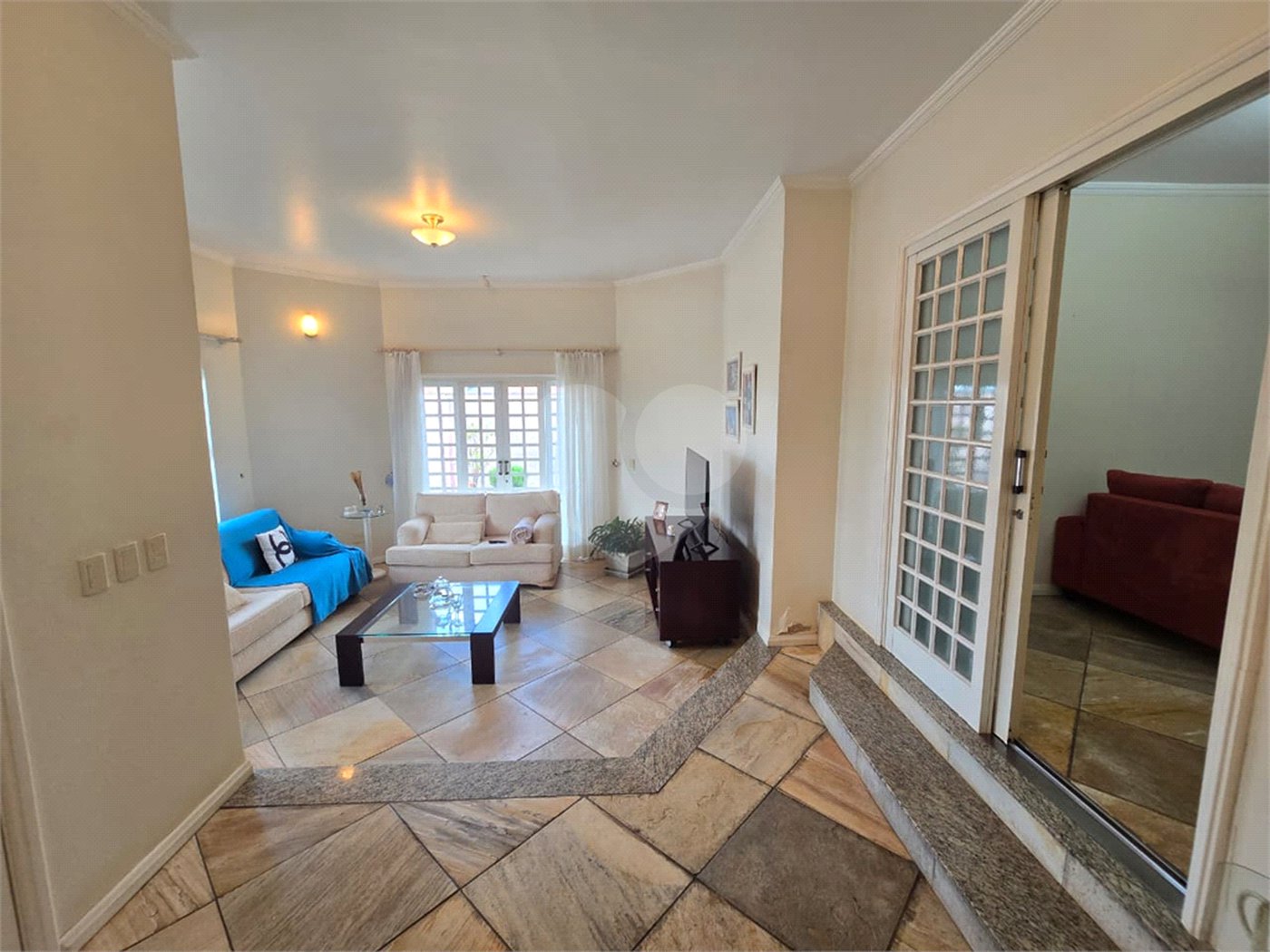 Casa à venda com 4 quartos, sendo 2 suítes,  em Vila Nastri, Itapetininga, SP