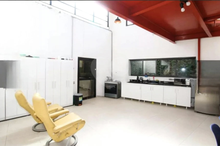 Casa no TREMEMBÉ Casa Estilo Rústico Industrial - JD GUAPIRA - CONDOMÍNIO FECHADO