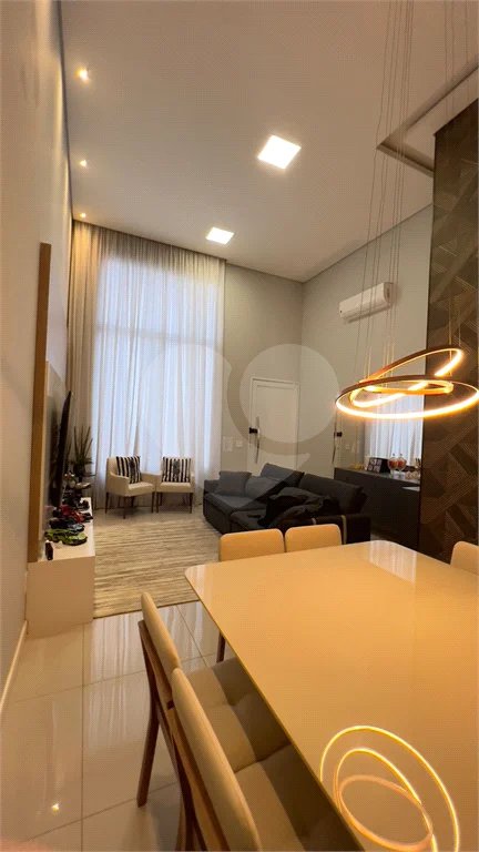 Casa à venda com 3 quartos, sendo 1 suíte, no condomínio Jardim de Monaco, Hortolândia - SP
