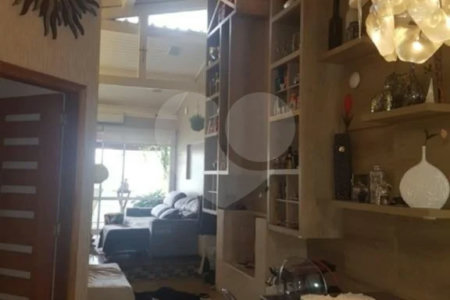 Sobrado à venda com 4 quartos, sendo 2 suítes,  em Jardim São Paulo(zona Norte), São Paulo, SP