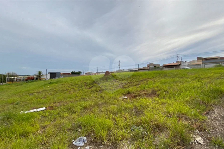 Quadra à venda na av. Rio das Pedras com 3.444 m² divido em 13 lotes bairro Altos do Taquaral