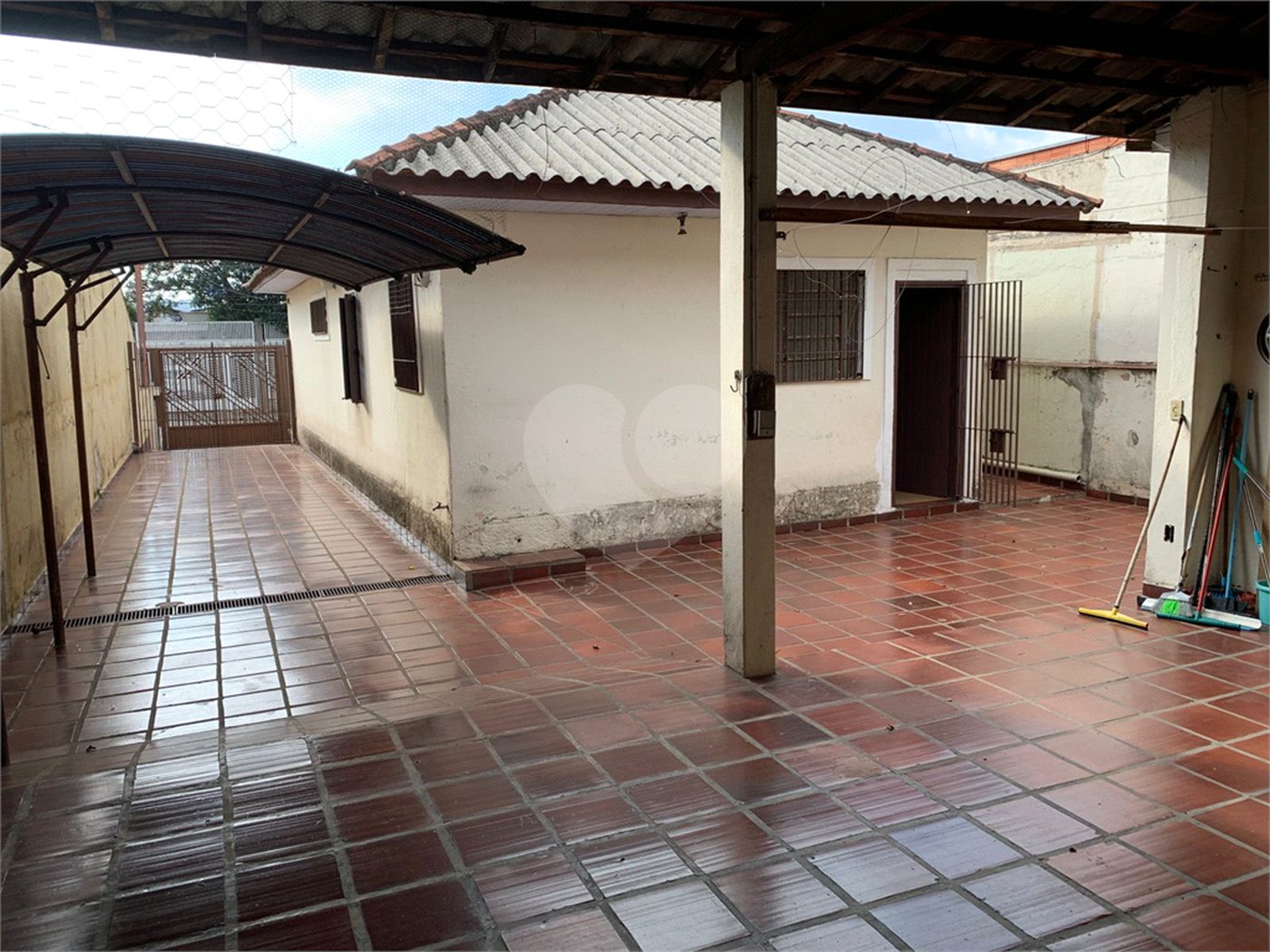 Sobrado à venda com 3 quartos no Brasilândia, São Paulo, SP