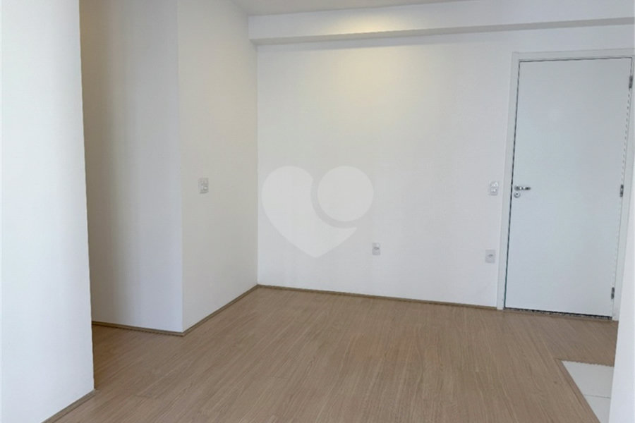 Apartamento à venda com 2 quartos, sendo 1 suíte, em Vila Guilherme, São Paulo, SP