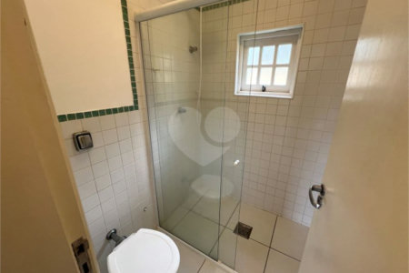 Casa à venda ou para alugar com 4 quartos, sendo 3 suítes, no condomínio Estância Marambaia, Vinhedo - SP