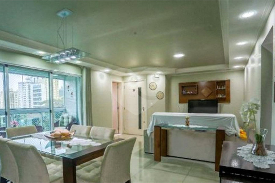 Apartamento à venda com 3 quartos, sendo 2 suítes, em Santana, São Paulo, SP