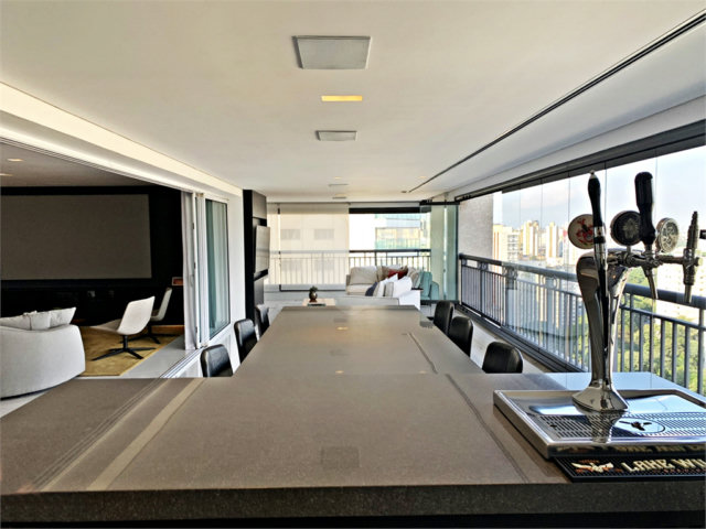 Apartamento à venda com 4 suítes em Santana, São Paulo, SP