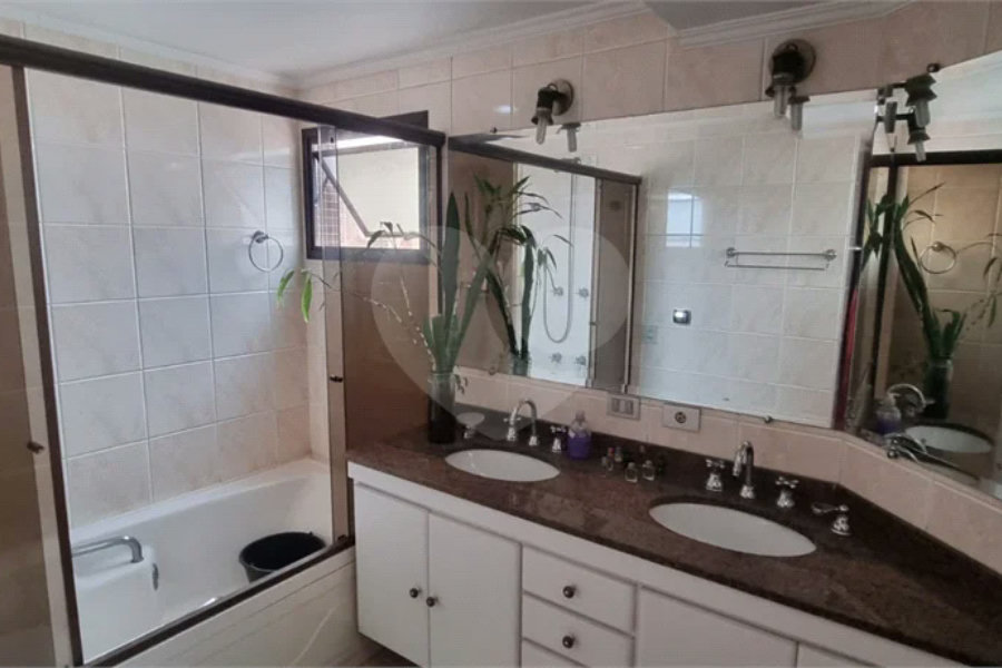 Apartamento à venda com 4 quartos, sendo 2 suítes, em Santana, São Paulo, SP