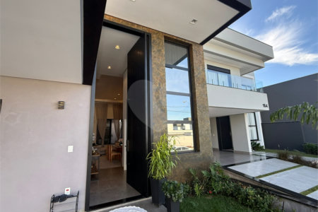 Casa à venda com 3 suítes no condomínio Costa das Areias, Salto - SP