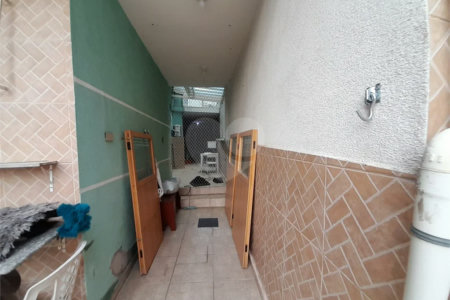 Sobrado à venda com 4 quartos, sendo 1 suíte, em Santana, São Paulo, SP