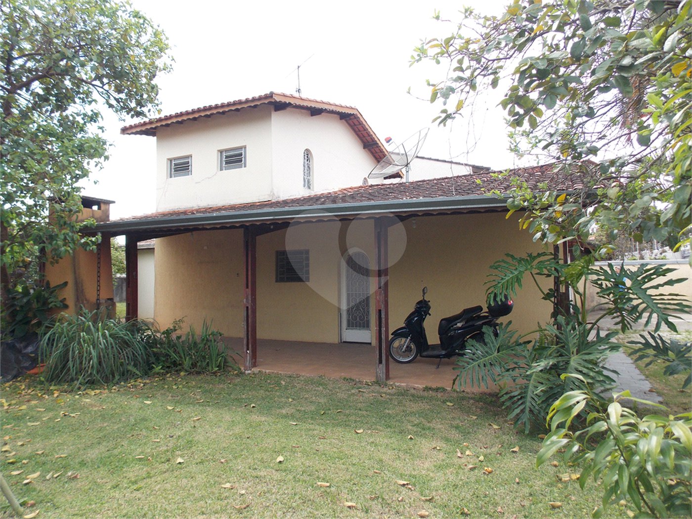 Casa à venda com 3 quartos, sendo 2 suítes, em Vila Helena, Atibaia, SP
