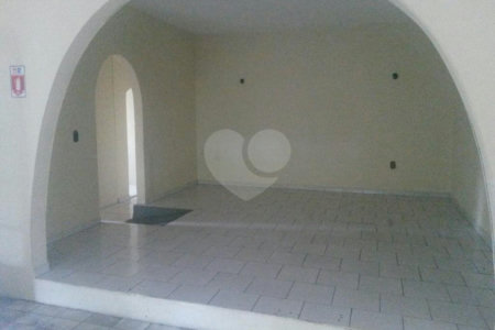 Casa Térrea à venda com 4 quartos, sendo 2 suítes,  em Tucuruvi, São Paulo, SP