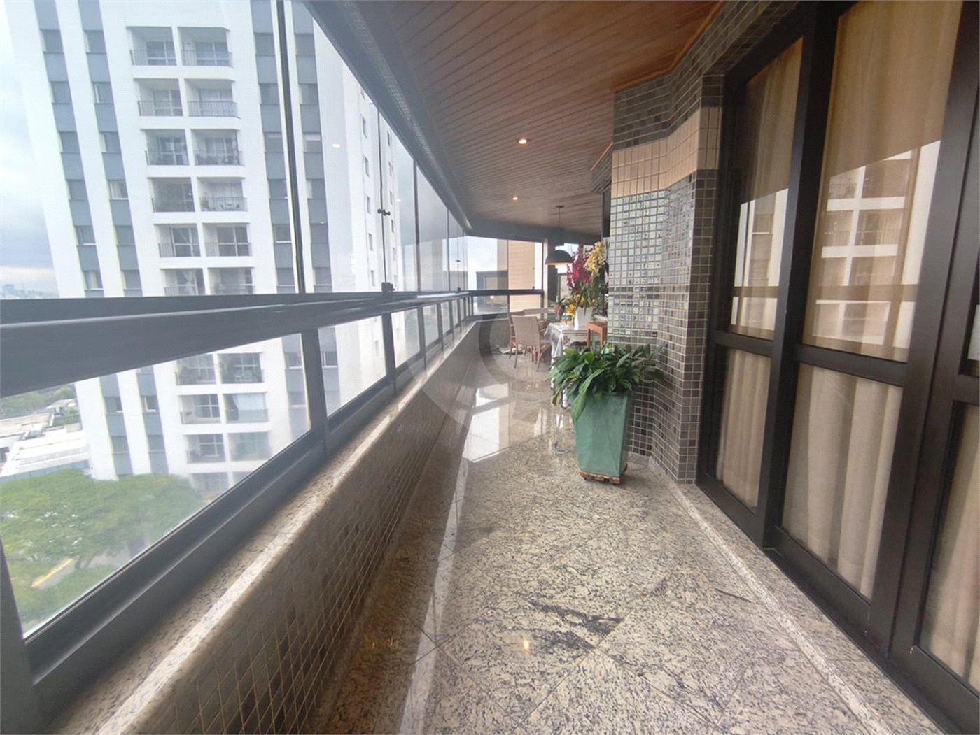 Apartamento à venda com 4 suítes em Santana, São Paulo, SP