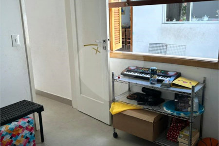 Casa à venda com 4 quartos, sendo 2 suítes, em Planalto Paulista, São Paulo, SP