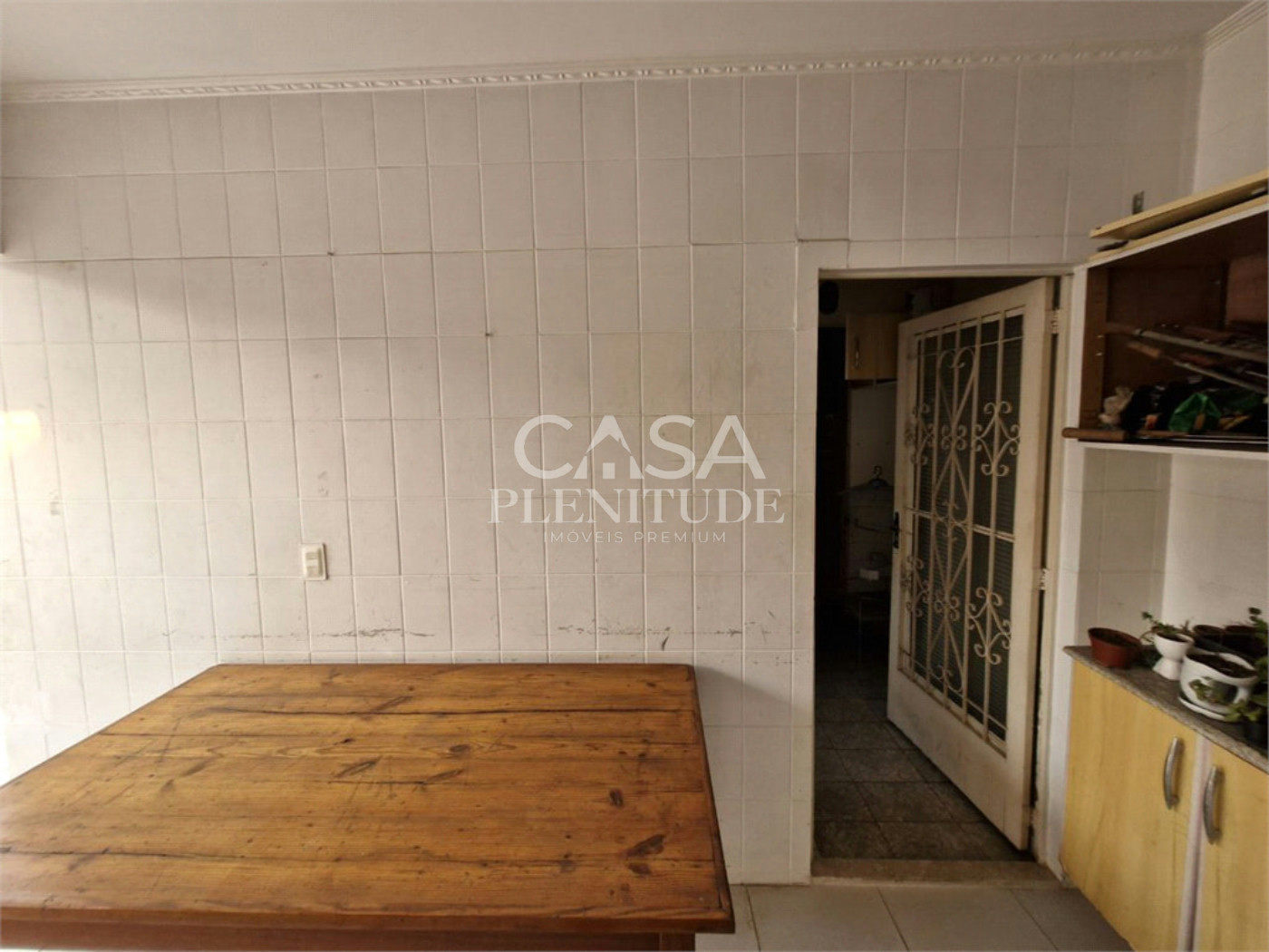 Casa à venda com 2 quartos, sendo 1 suíte,  em Jardim Saira, Sorocaba, SP