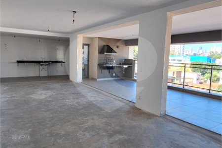 Apartamento à venda com 3 suítes em Vila Romana, São Paulo, SP