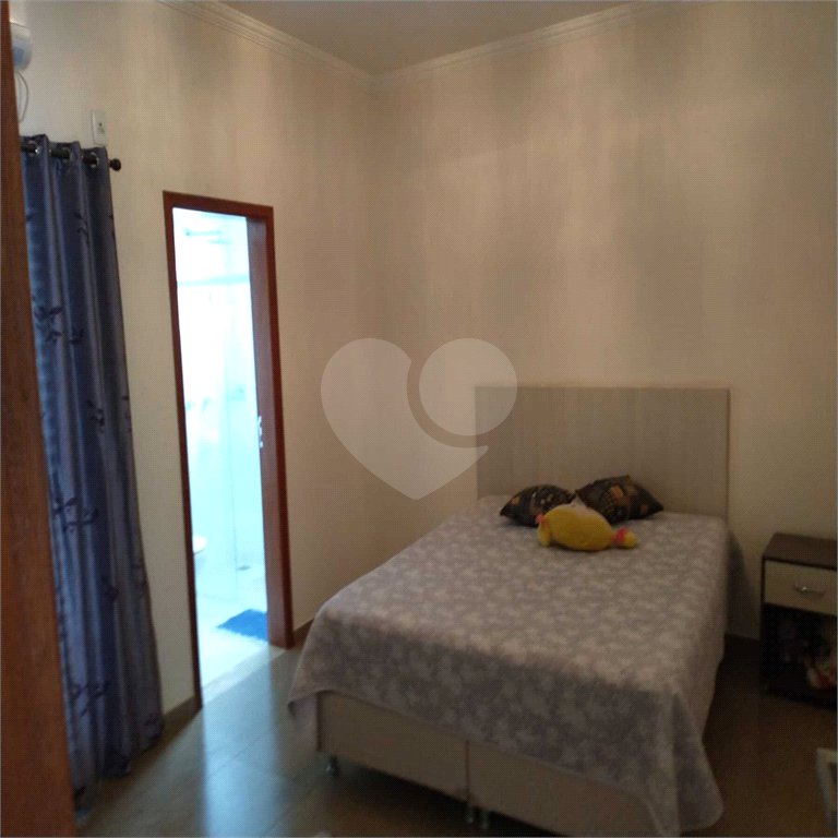 Casa para alugar com 3 quartos, sendo 1 suíte, no condomínio Portal dos Ipês, Indaiatuba - SP