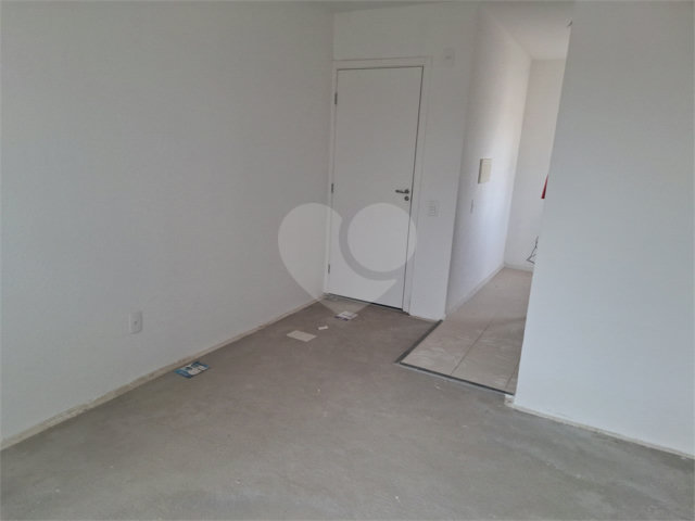Apartamento à venda com 1 quarto em Tremembé, São Paulo, SP