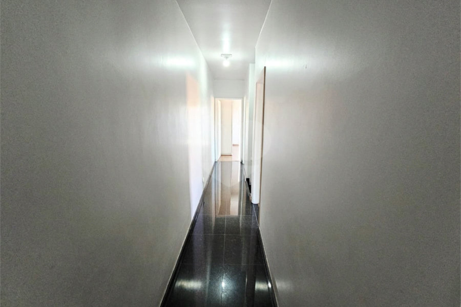 Sobrado à venda com 4 quartos, sendo 1 suíte, em Vila Guilherme, São Paulo, SP