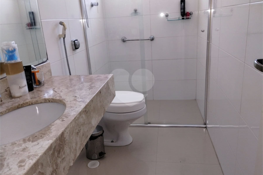 Casa à venda com 4 quartos, sendo 1 suíte, em Vila Guilherme, São Paulo, SP