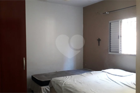 Casa à venda com 5 quartos, sendo 2 suítes, em Jardim Nadir, São Paulo, SP