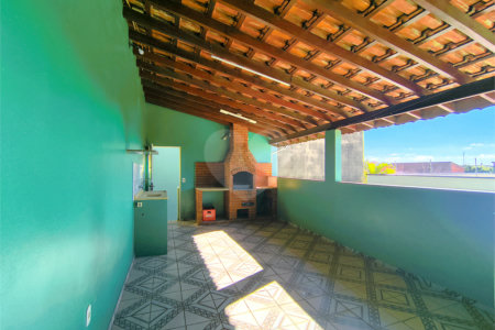 Sobrado à venda com 3 quartos, sendo 1 suíte,  em Jardim Alice, Indaiatuba, SP