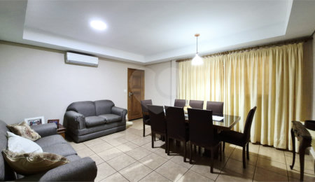 Casa à venda com 2 quartos, sendo 1 suíte,  em Ipiranga, Ribeirão Preto, SP