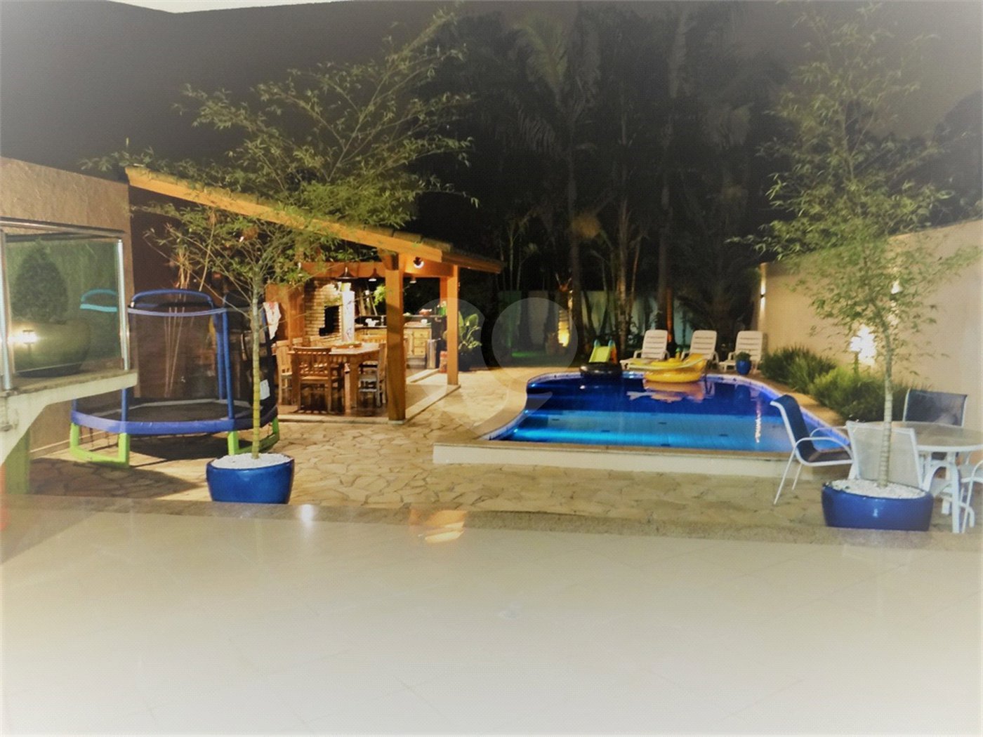 Casa à venda com 4 suítes em Jardim Floresta, São Paulo, SP