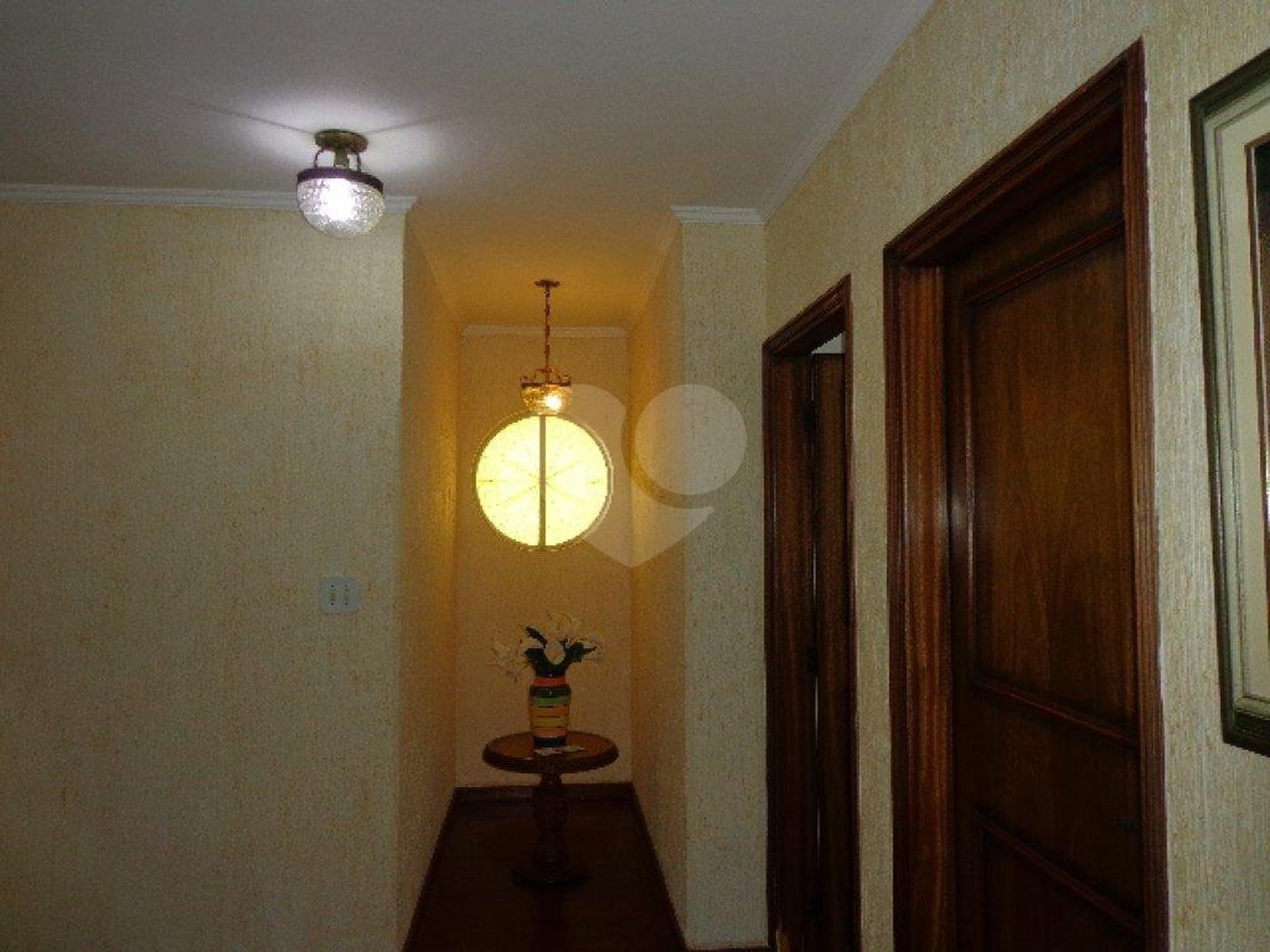Sobrado à venda com 4 quartos, sendo 1 suíte, em Jardim Floresta, São Paulo, SP