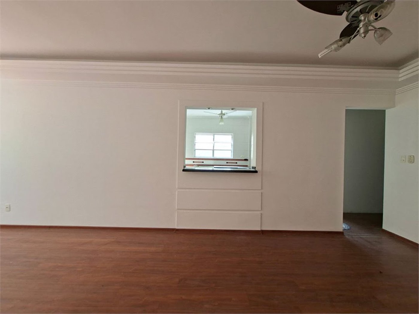 Apartamento Residencial à venda, Gonzaga, Santos - AP1410.