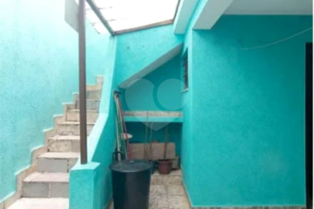 Casa Térrea à venda com 4 quartos, sendo 1 suíte,  em Vila Mazzei, São Paulo, SP