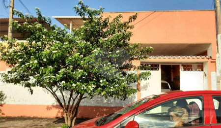 Casa à venda com 4 quartos, sendo 1 suíte,  em Senador Camará, Rio de Janeiro, RJ