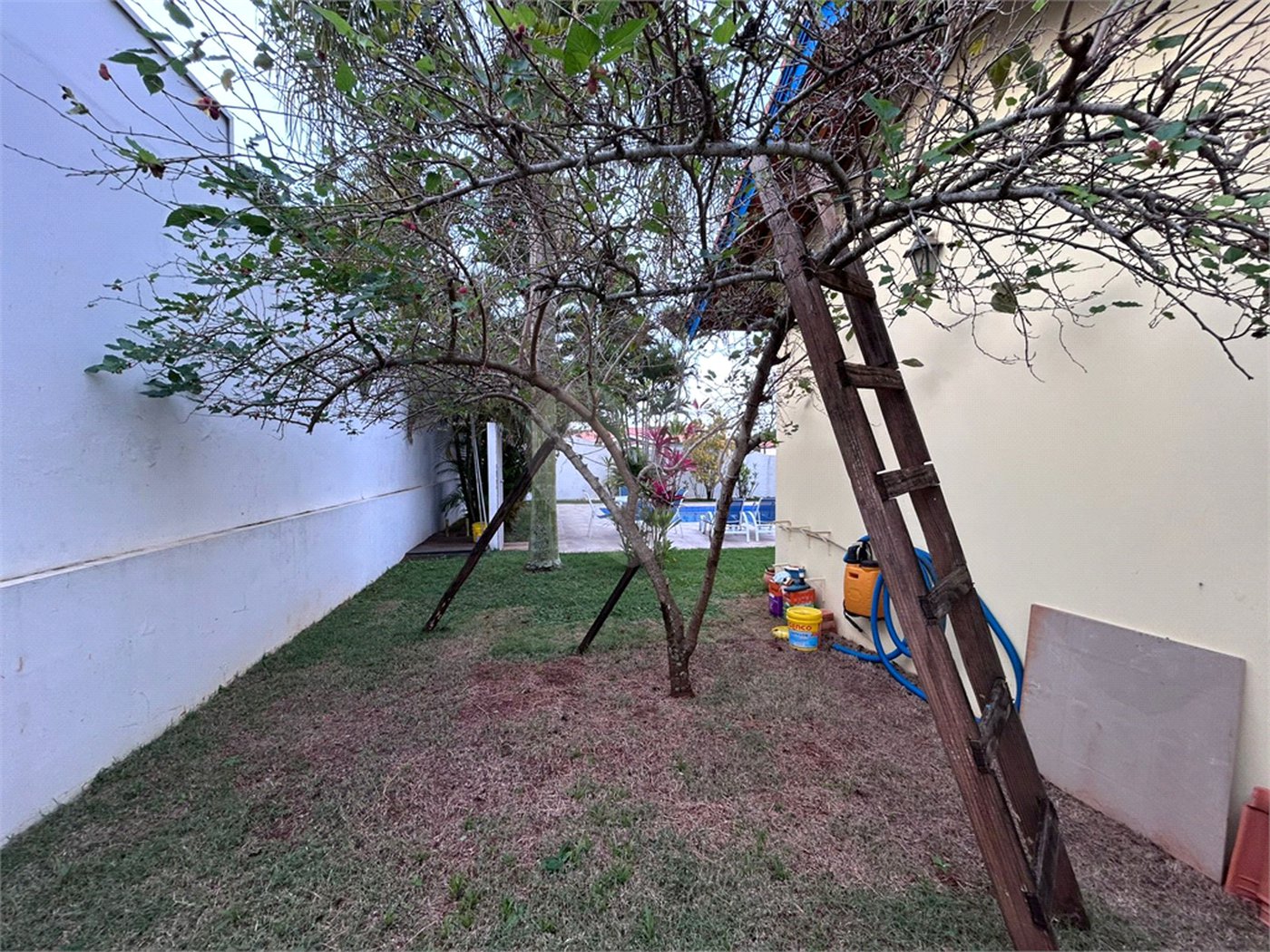 Casa à venda com 5 quartos, sendo 2 suítes, em Parque Residencial Colina das Estrelas, Tatuí, SP