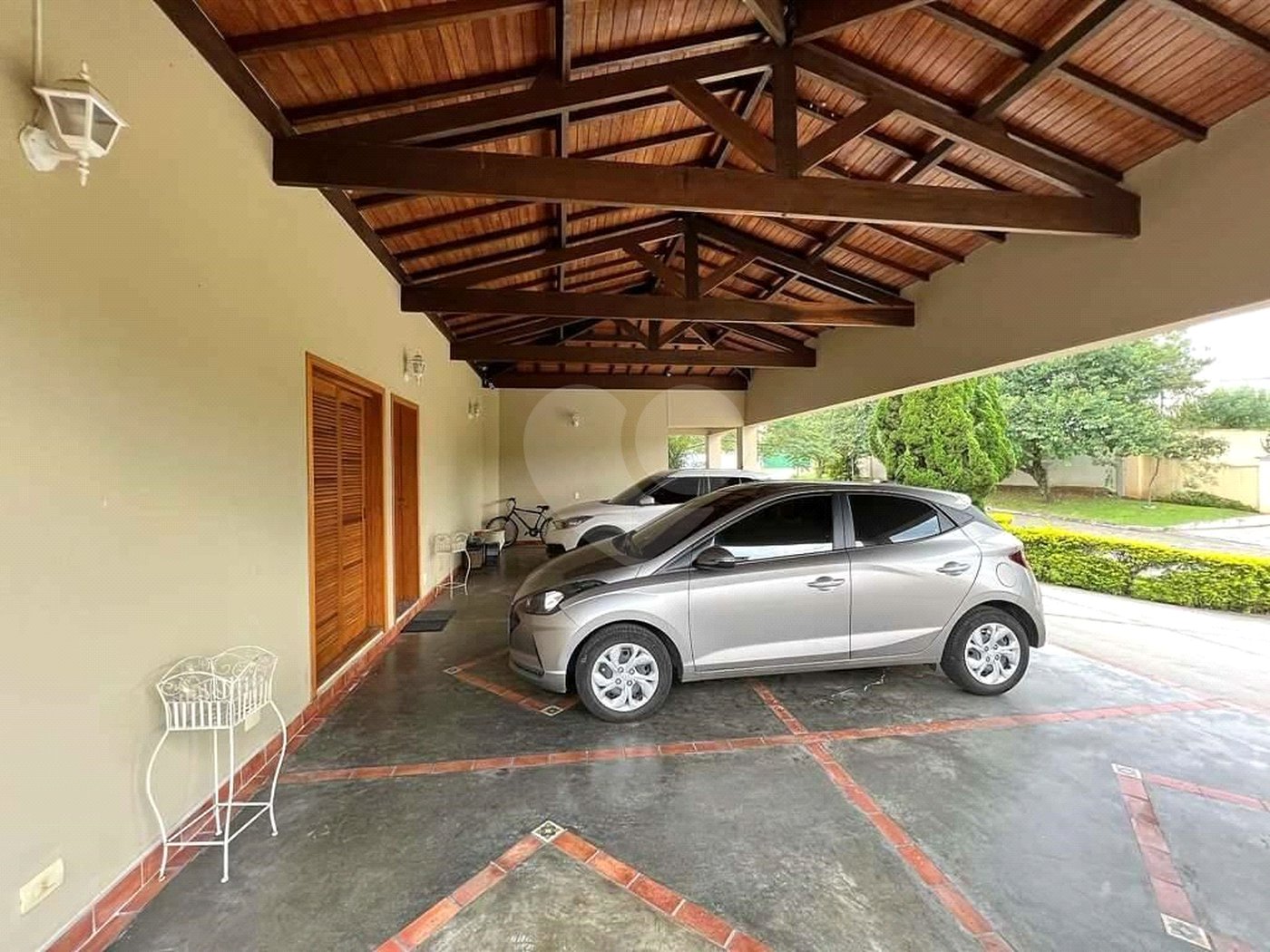 Casa à venda com 4 quartos, sendo 3 suítes, em Jardim Passárgada I, Cotia, SP