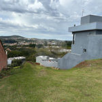 Terreno à venda com 1 suíte no condomínio Picollo Villaggio, Louveira - SP