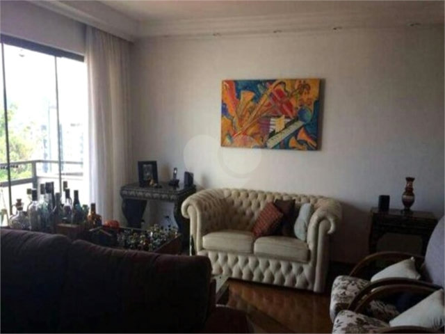 Apartamento à venda com 4 quartos, sendo 3 suítes,  em Morumbi, São Paulo, SP
