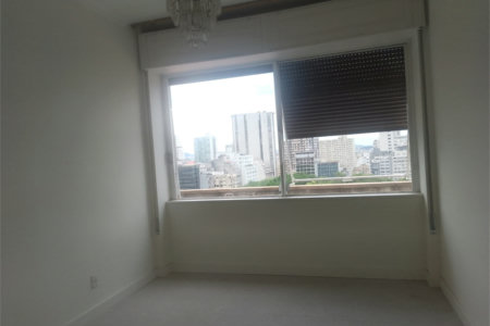 Apartamento à venda com 4 quartos, sendo 1 suíte, em República, São Paulo, SP