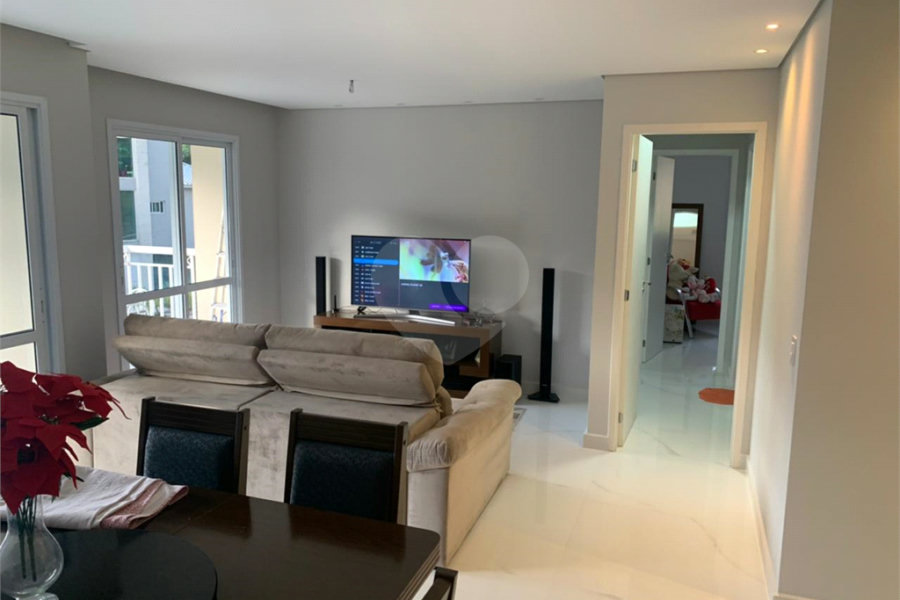 Apartamento à venda com 3 quartos, sendo 1 suíte, em Jardim Peri, São Paulo, SP