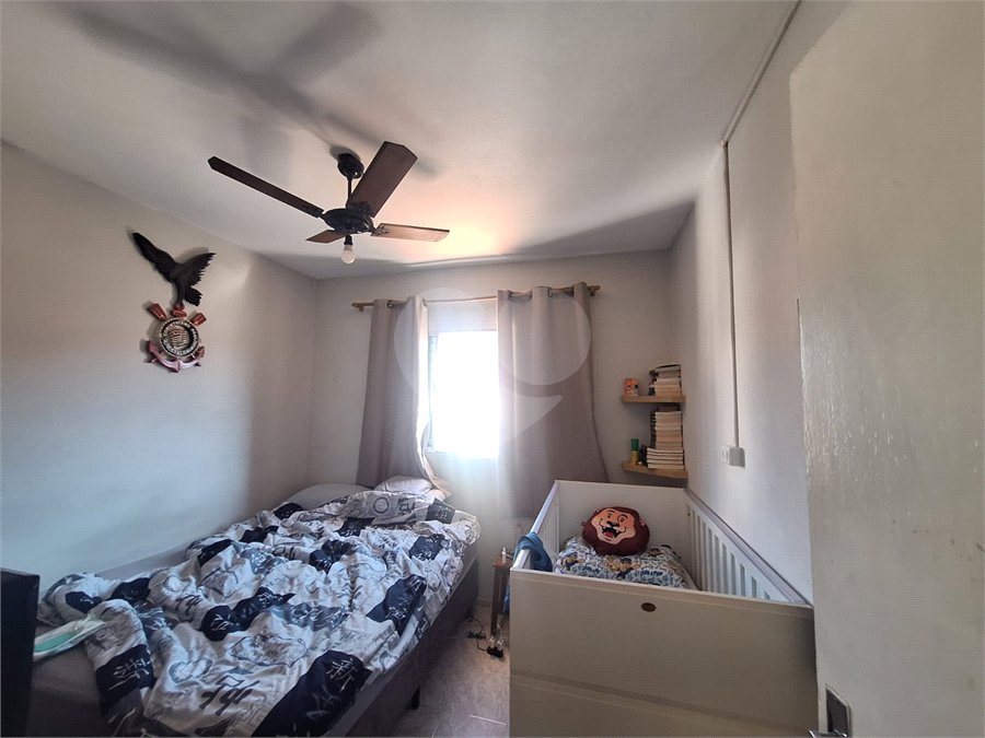 Sobrado à venda com 2 quartos em Vila Nivi, São Paulo, SP